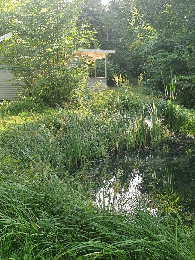 Skogsbäckens stugby AB Villa Tomelilla Eksteriør billede