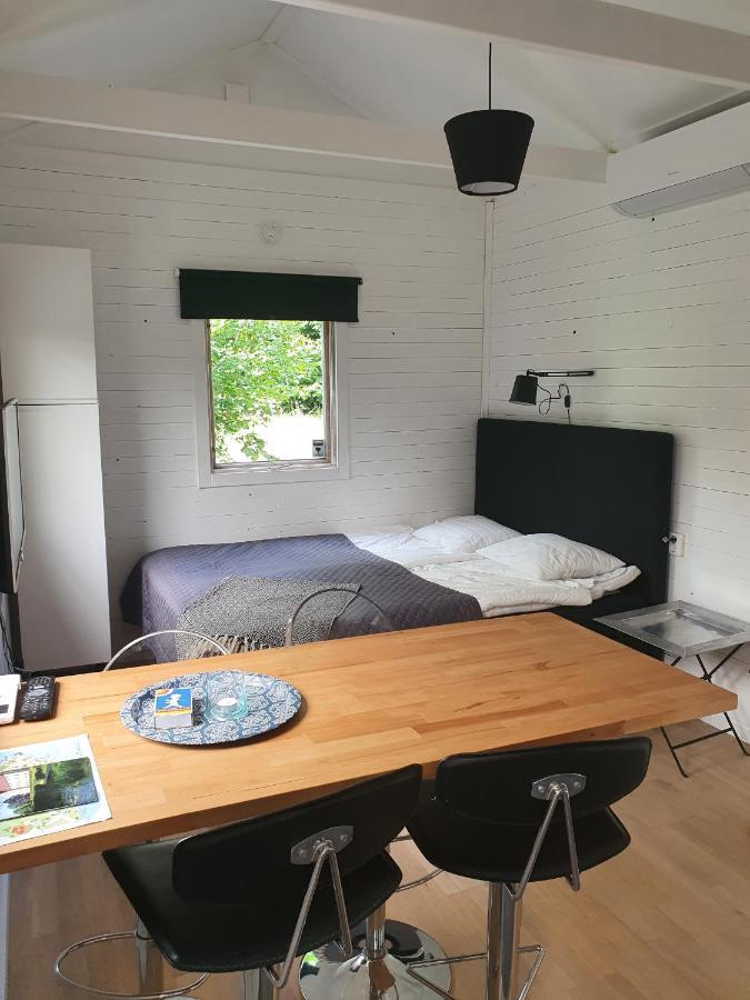 Skogsbäckens stugby AB Villa Tomelilla Eksteriør billede